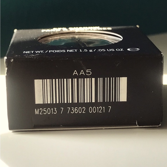 MAC Cosmetics Eye Shadow - Espresso Matte - NEW - Picture 3 of 3